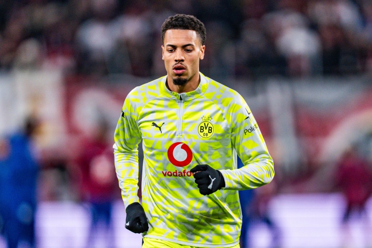 游戏下载-记者：恩梅查即将与多特续约至2030年，成为队内收入最高球员之一